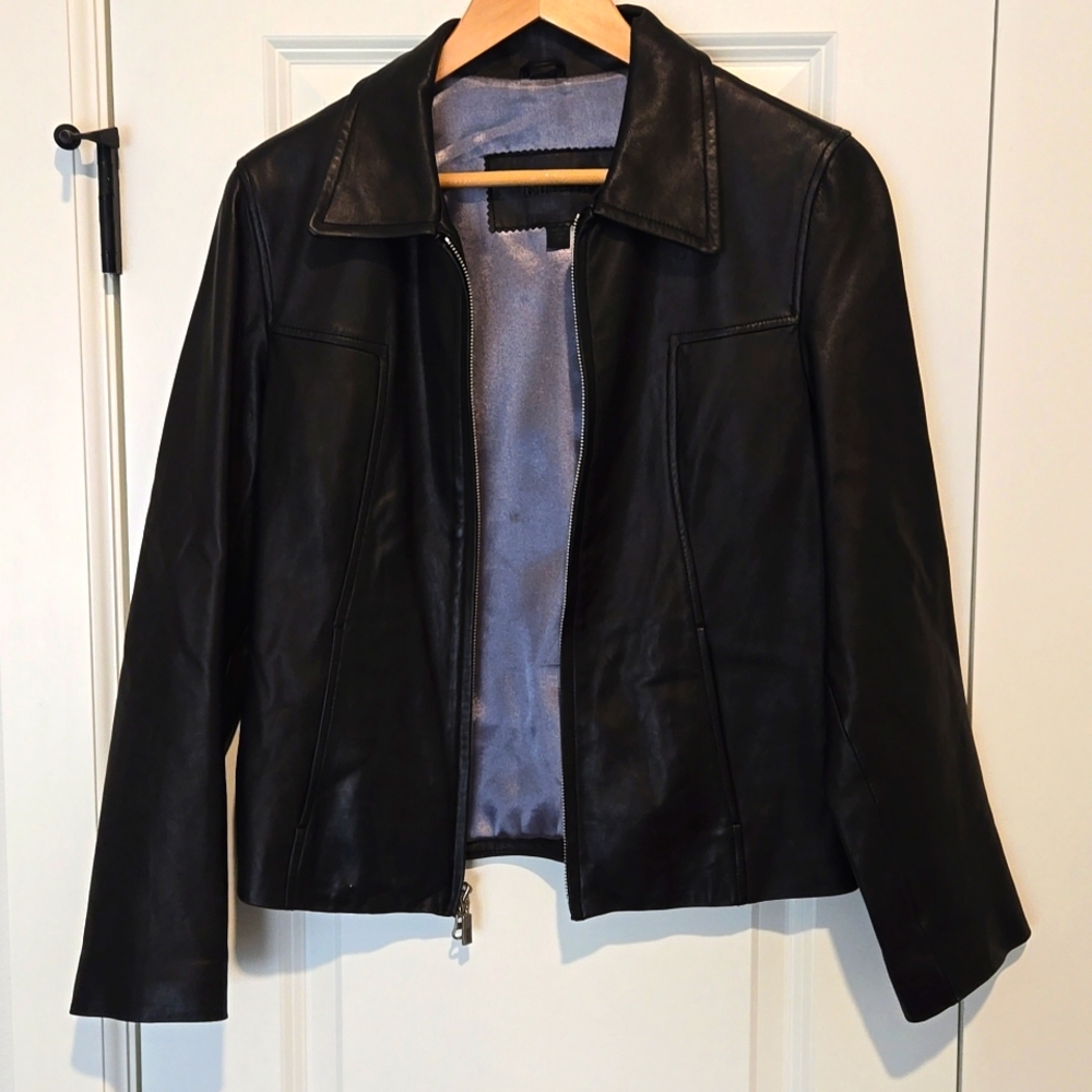 Small women's Guess black leather jacket